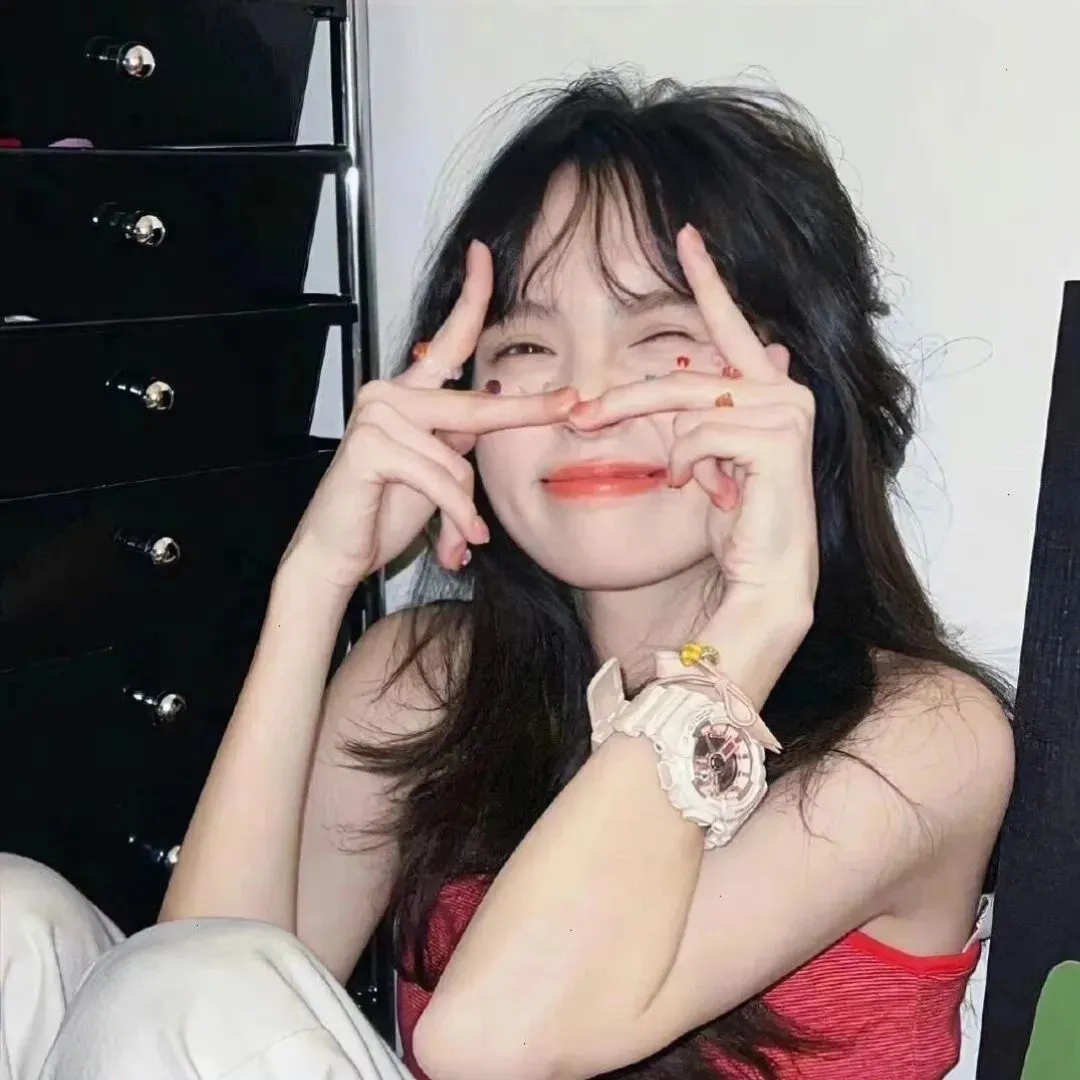 社交应用消息界面